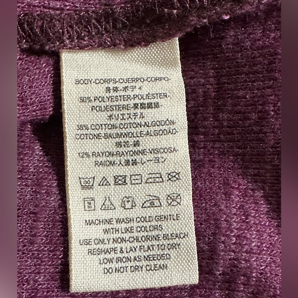 Free People We the Free Split Back Turtleneck Sweater Size Medium purple - Picture 6 of 13